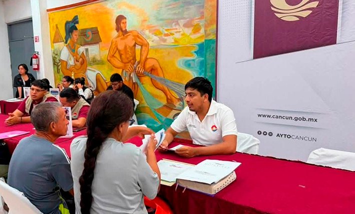 Treasurer Alan Herrera speaking about record property tax collection in Benito Juarez, Cancun
