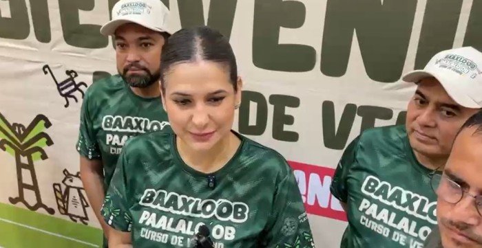 Estefania Mercado, mayor of Playa del Carmen, speaking at a press conference