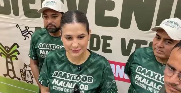 Estefania Mercado, mayor of Playa del Carmen, speaking at a press conference