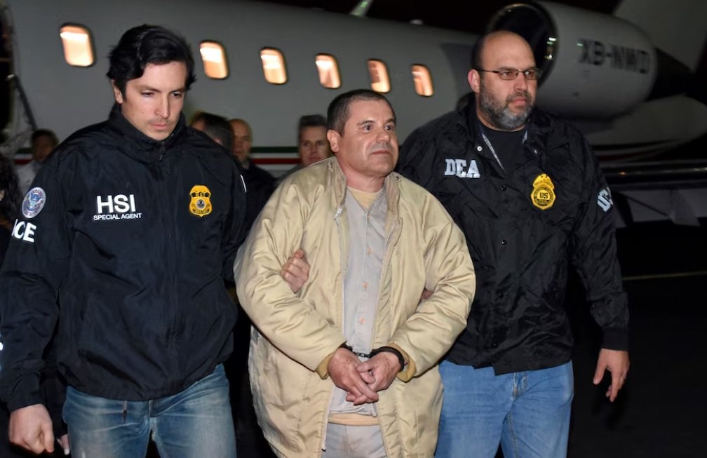 Joaquin El Chapo Guzman Loera in prison uniform