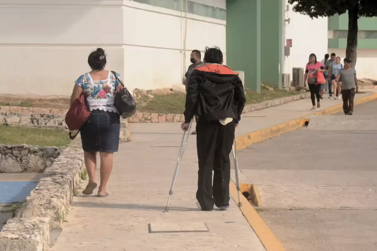 A person receiving occupational therapy at a rehabilitation center in Quintana Roo