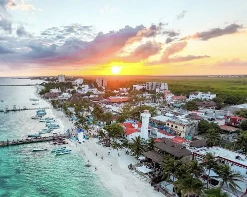 Aerial view of the site designated for the recycling hub in Puerto Morelos, Quintana Roo.