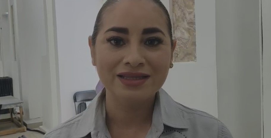 Maya-speaking woman receiving assistance at the Women's Institute in Playa del Carmen