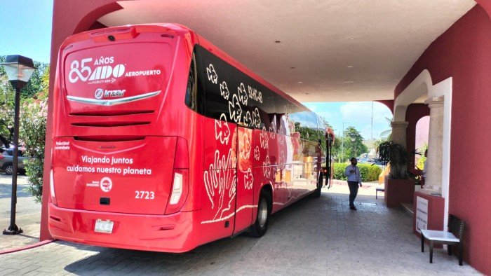 ADO bus on the new route connecting downtown Cancun hotels and Cancun International Airport