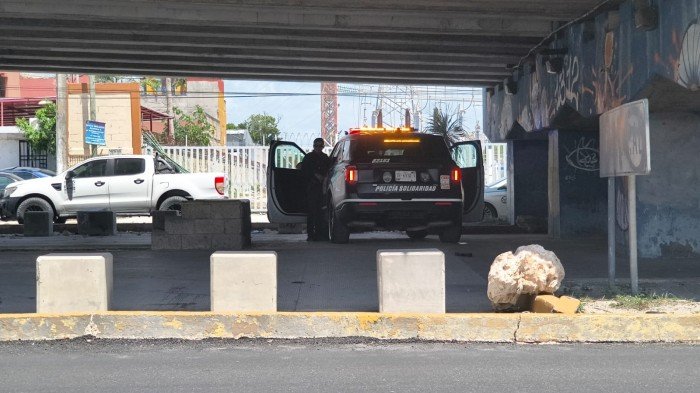 A road bridge in Playa del Carmen where a homeless person was found dead Monday