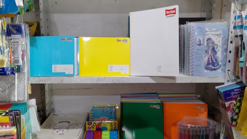 Stationery stores in Chetumal offer discounts at the Back-to-School Expo.