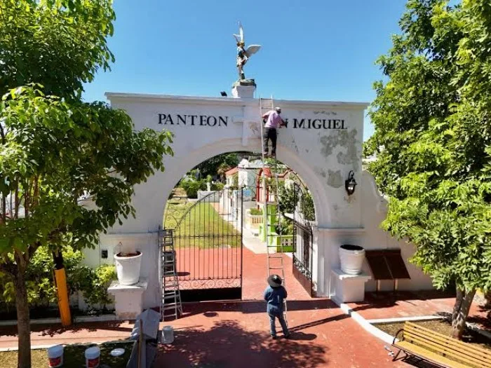 Cozumel municipal authorities review cemetery plot records during a regularization drive