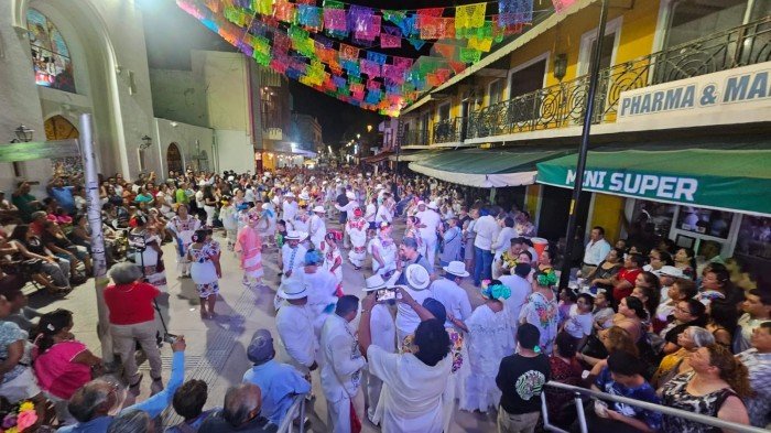Organizers in Cozumel prepare for the San Miguel Arcángel patron saint festivities.