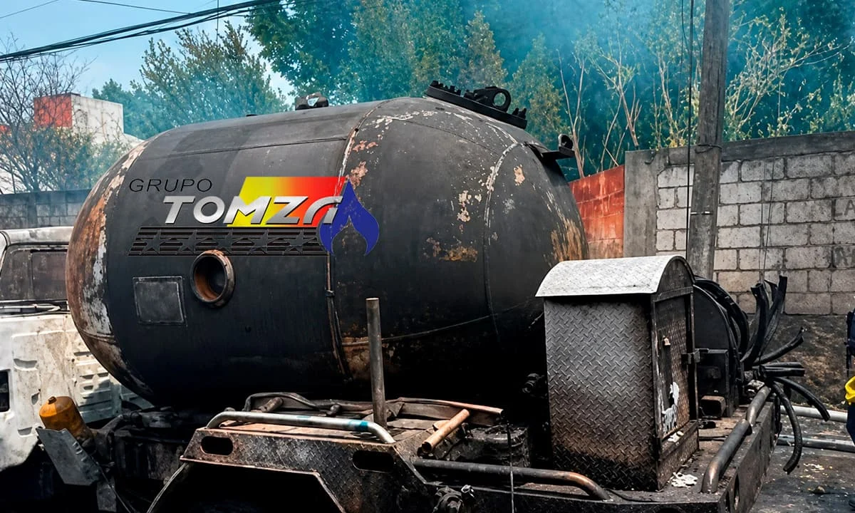 A Grupo Tomza liquefied petroleum gas tanker truck involved in an accident in Mexico.