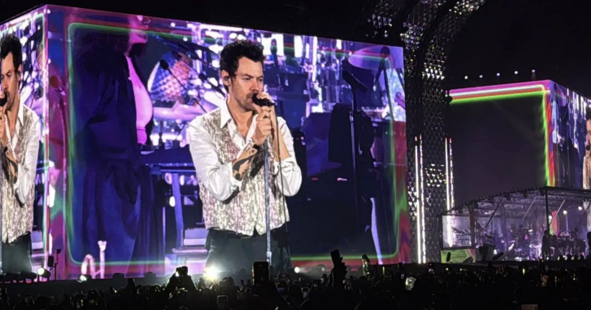 Harry Styles on stage in the rain at Estadio GNP Seguros in Mexico City