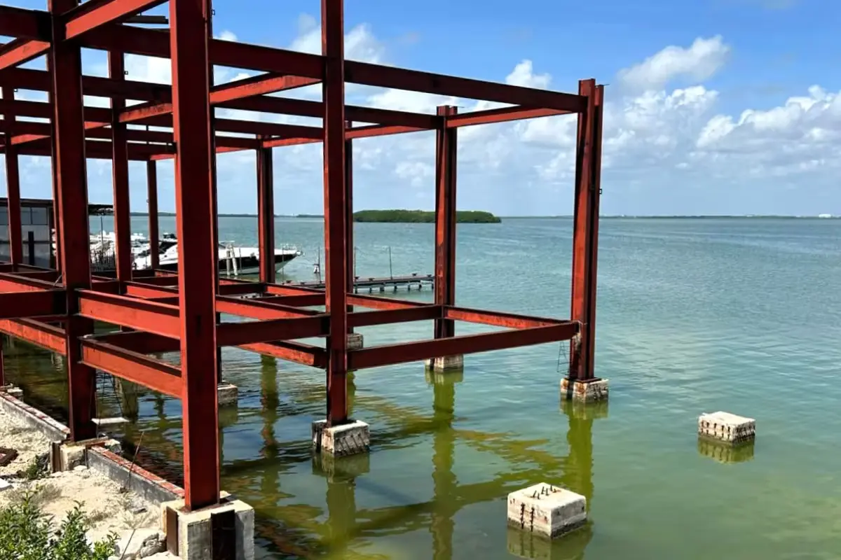 Partially built restaurant structure on the Nichupté lagoon in Cancún