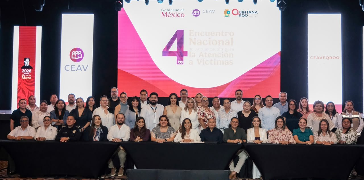 Governor Mara Lezama at the Fourth National Victims Assistance Meeting in Cancún, Quintana Roo.