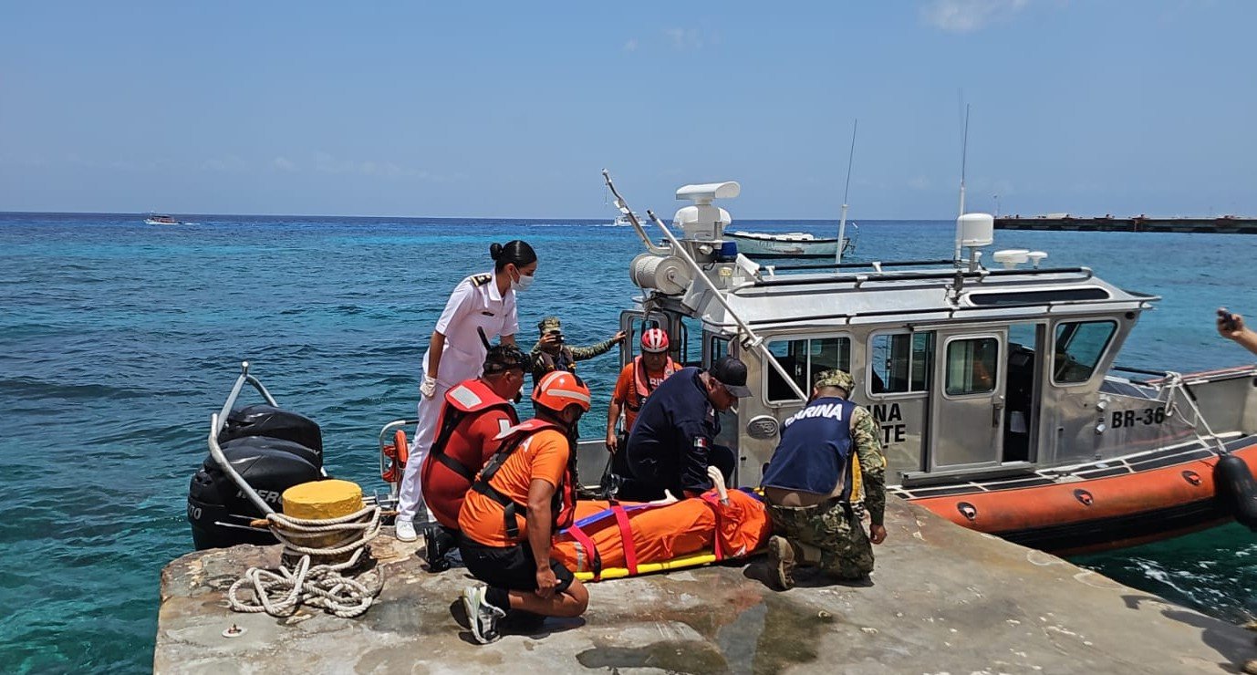 Mexican Navy personnel and local authorities participate in a maritime rescue drill off Cozumel