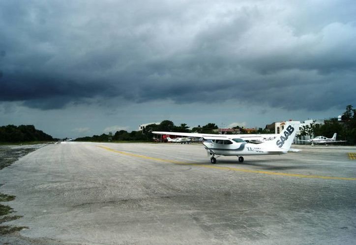 playa del carmen airstrip moving to puerto aventuras