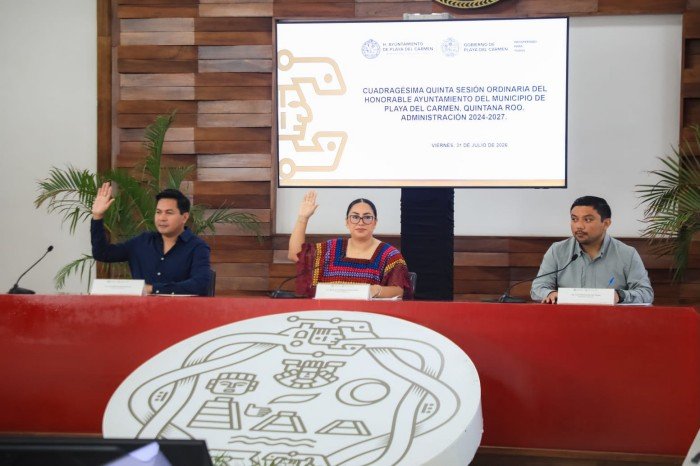 Playa del Carmen City Council members during a session at the Leona Vicario Auditorium
