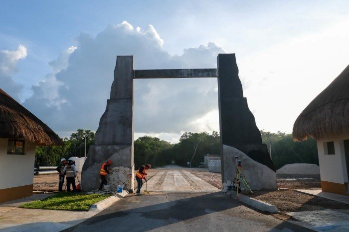 Visitors will pay to access the Puerta al Mar coastal area in Felipe Carrillo Puerto, Quintana Roo.