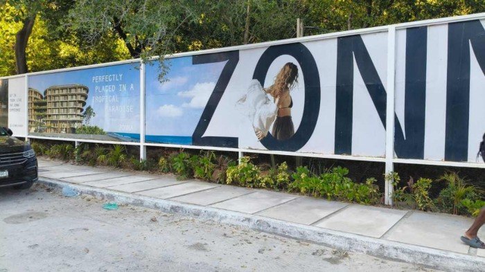 Mamitas Beach Club and coastline in Playa del Carmen, proposed site of the ZONNA development
