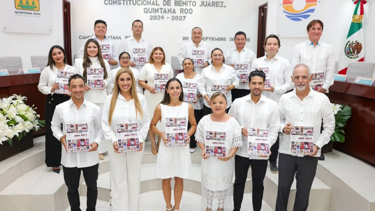 Cancún Mayor Ana Paty Peralta presides over the Fifth Solemn Session of the Benito Juárez City Council