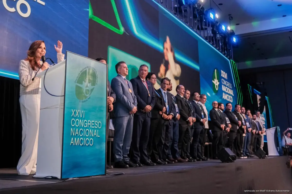 Quintana Roo Governor Mara Lezama speaks at the opening ceremony of the AMCICO 2026 National Spine Surgery Congress in Cancún