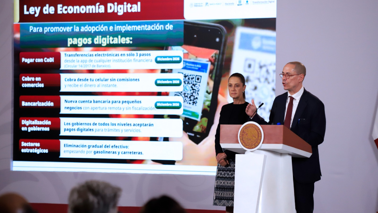 A person using a mobile phone to make a digital payment in Mexico