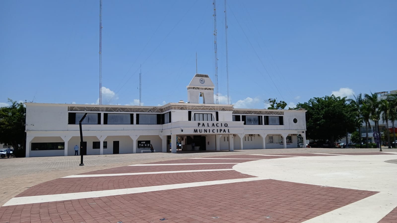 Playa del Carmen municipal offices, where officials are drafting the 2027 revenue budget