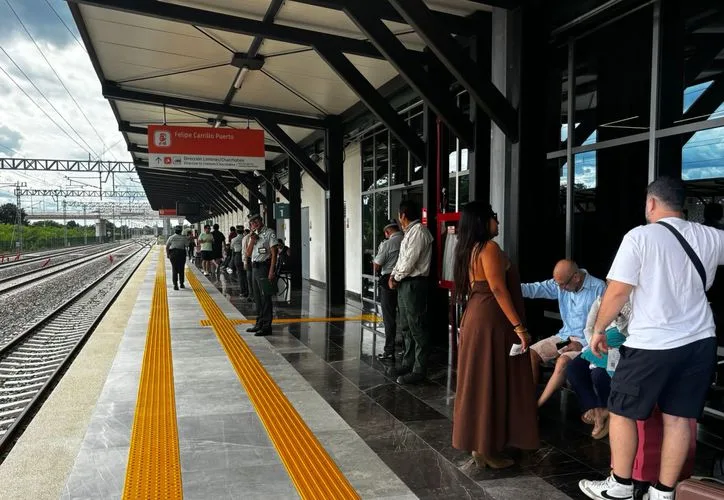 A Maya Train traveling through Quintana Roo, the route that carried eight of every ten riders in the first half of 2026.
