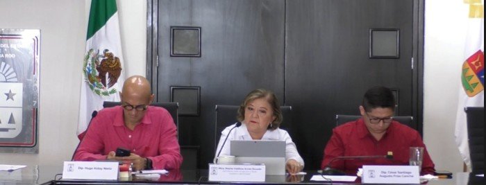 Reyna Arceo Rosado, head of Quintana Roo's Anti-Corruption and Good Government Department, during an appearance before state lawmakers in Chetumal