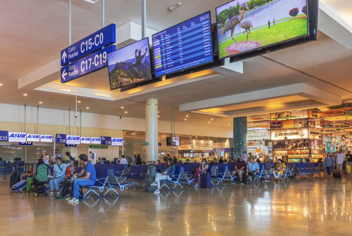Flights dip at Cancun AIrport