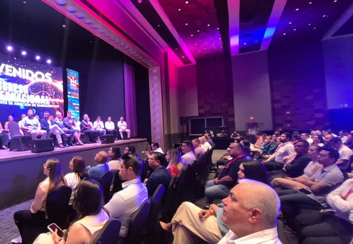 Specialists and security officials attend the NENA 9-1-1 Mexico congress in Costa Mujeres, Quintana Roo, where artificial intelligence tools for emergency call centers were presented