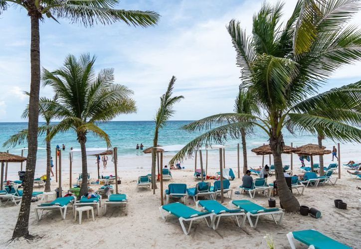 View of the coastline at Akumal in Quintana Roo where an artificial reef and two breakwaters will be installed