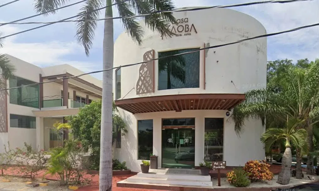 Exterior view of the Casa Kaoba hotel on the federal highway 307 in Playa del Carmen, Quintana Roo, where authorities say a group ran a vacation package scheme