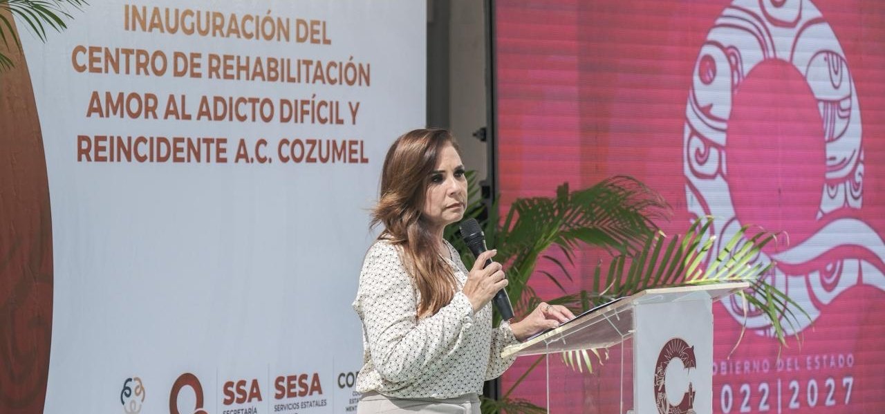 Governor Mara Lezama and state officials at the inauguration of the CRAADYR addiction rehabilitation center in Cozumel