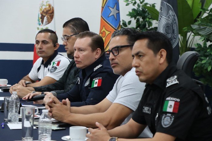 Officials in Playa del Carmen announce a new Tactical Operations Center with surveillance cameras and drones to secure Fifth Avenue